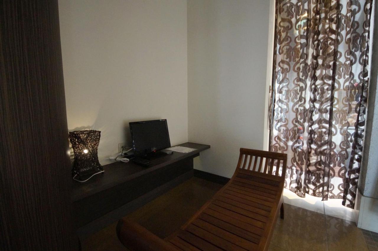 Hotel Lei (Adults Only) Фунабаши Екстериор снимка